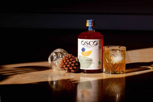 OSCO est la boisson sans alcool pour trinquer l'esprit léger ! Sans une goutte d'alcool, c'est un apéritif sans alcool à déguster seul, avec tonic en cocktails sans alcool