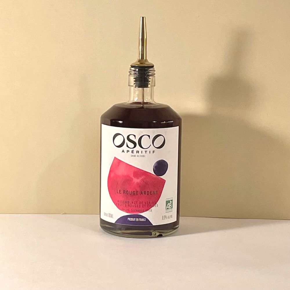 Un bouchon de choix pour votre apéritif sans alcool. Grâce à ce bec verseur gravé OSCO vous allez devenir le roi des cocktails sans alcool.